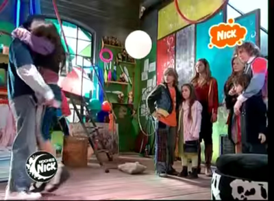 043.png