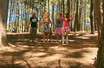 051.jpg