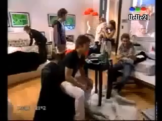 044.png